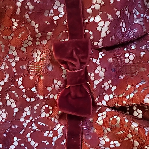 Jona Michelle Red Lace Party Dress Size 5, Girls - Picture 2 of 7